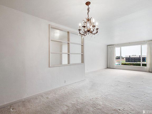 5th image of 2819 Rivera St