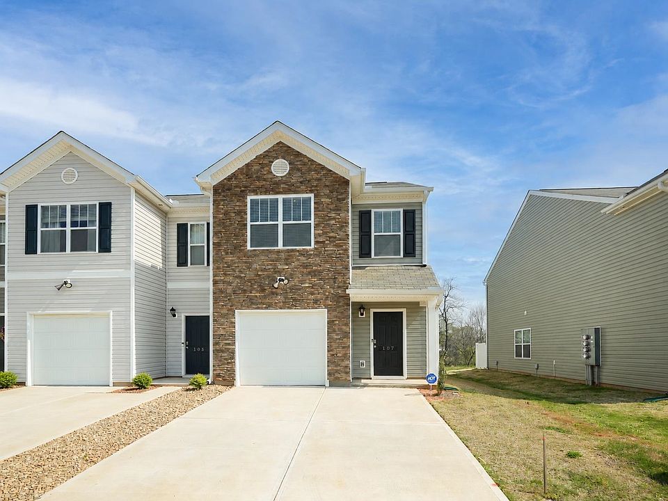 1st image of 107 Sunriff Ct