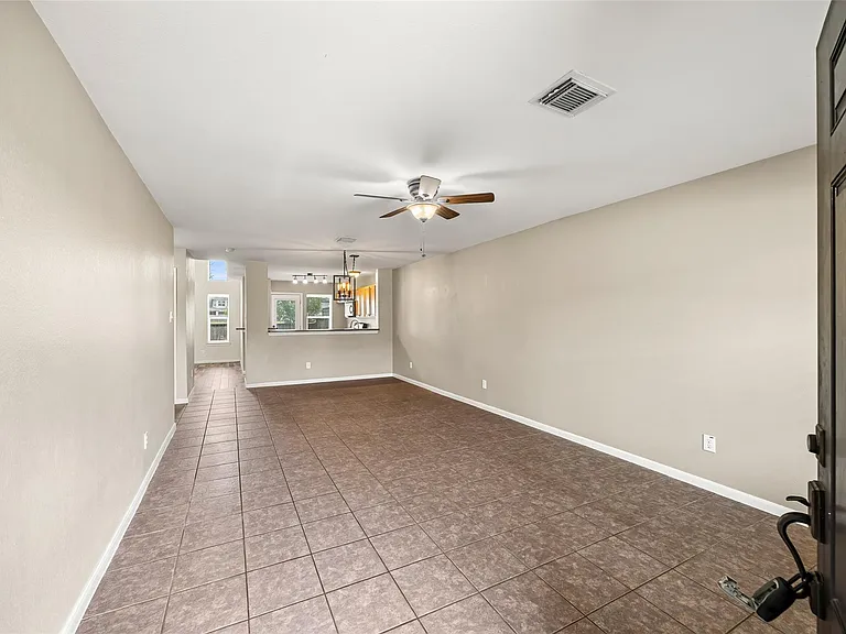 1651 Grable Cove Ln — Photo 5