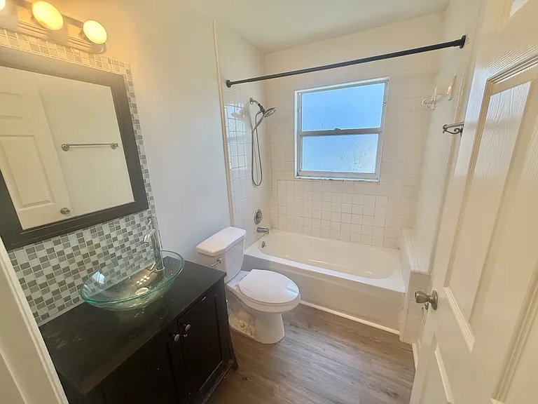 544 Tall Oaks Ter — Photo 6