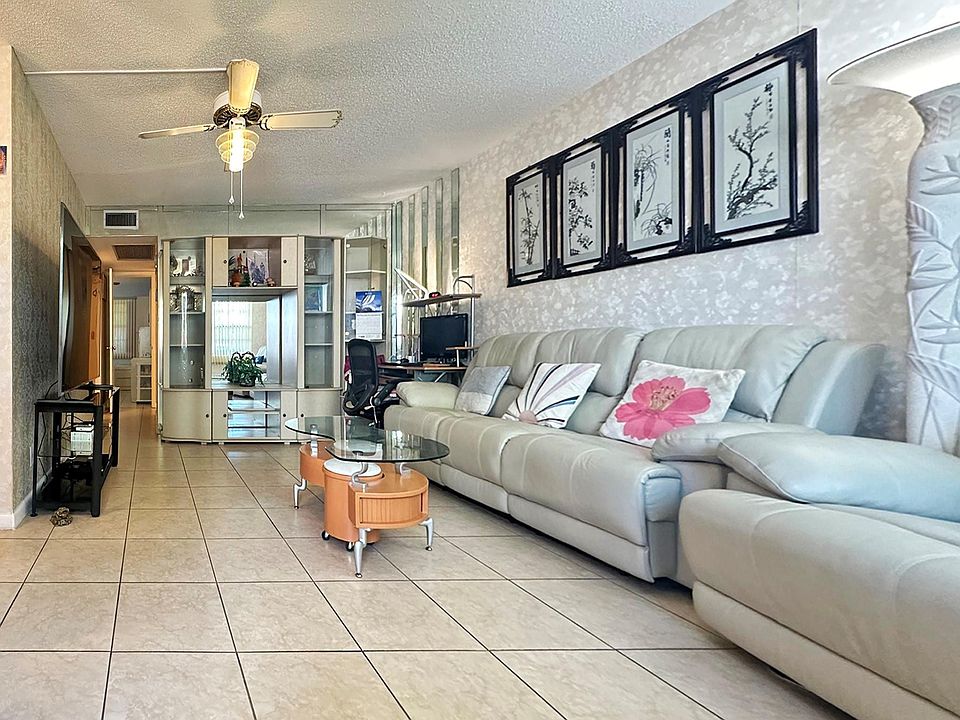 1st image of 170 Prescott I #170