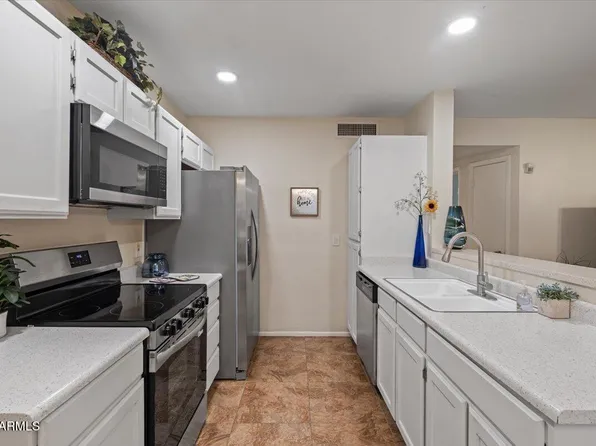 5230 E BROWN Road #110, Mesa, AZ 85205