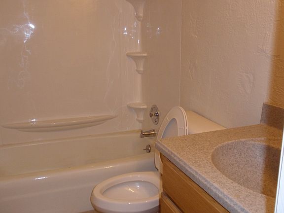 3rd image of 809 N Fell Ave #9-2