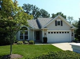 405 Clearbrook Dr, Avon Lake, OH 44012