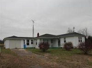 775 Deepwell Woods Rd, Crab Orchard, KY 40419
