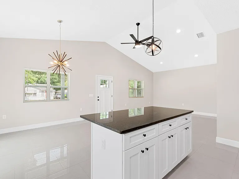 2770 Schaller Rd — Photo 10