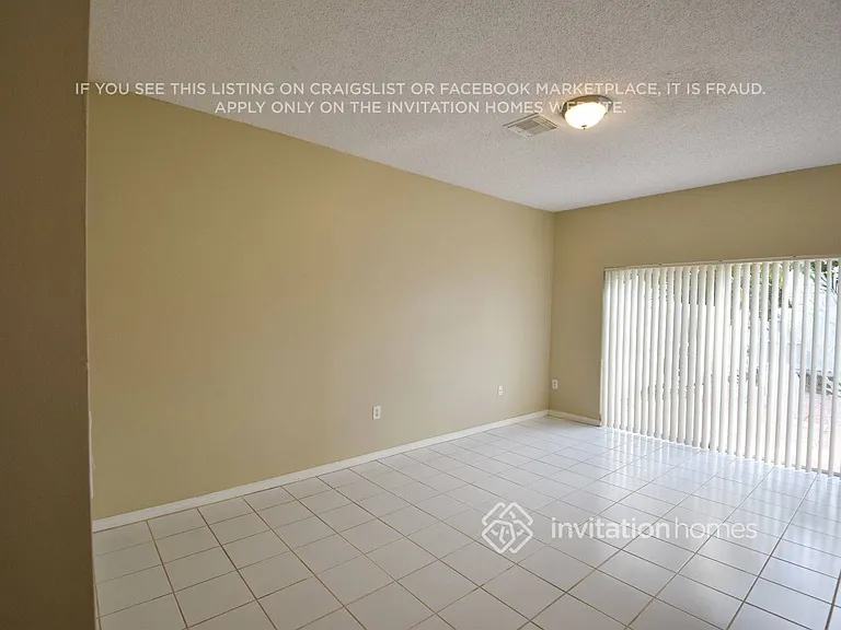 4415 SW 153rd Ave — Photo 5