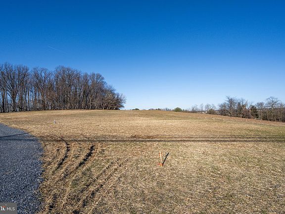 3rd image of 5401 Thornwood Ter Lot 3
