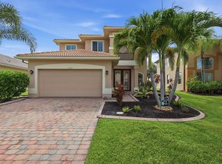1517 Birdie Drive, Naples, FL 34120