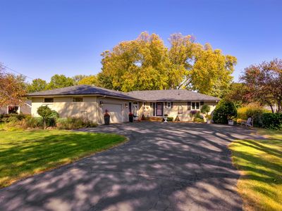 1409 Ashworth Rd, West Des Moines, IA, 50265