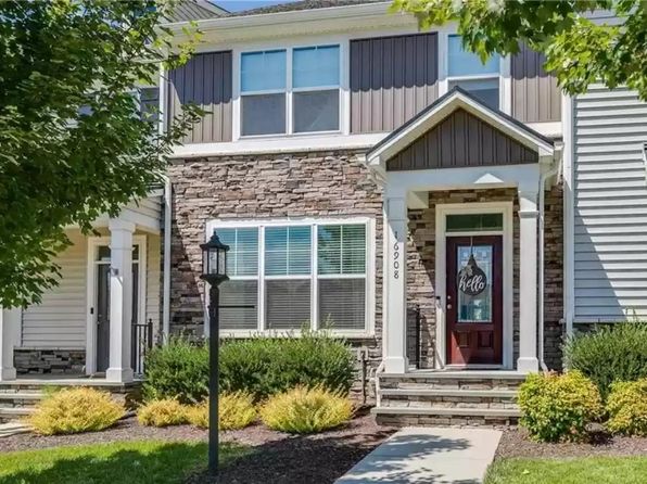 16908 Gossamer Dr