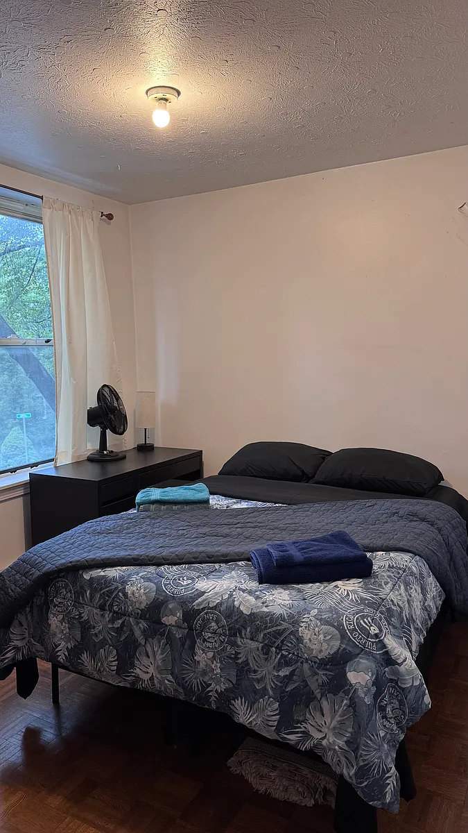 Building Photo - 55 Rutherford Ave #2