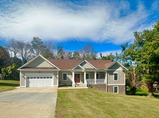 114 Sunshine Dr, Lewisburg, WV 24901