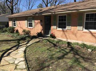 7916 Harmon Dr, Little Rock, AR 72227