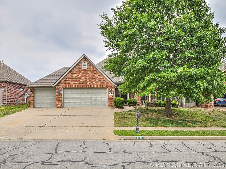 1st image of 11813 S Tamarack Ct