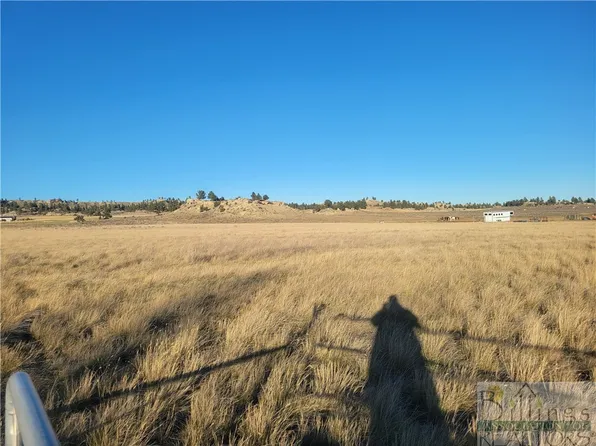 Nhn 3rd St E, Roundup, MT 59072