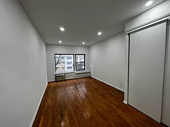 Rented by Salon Realty Corp