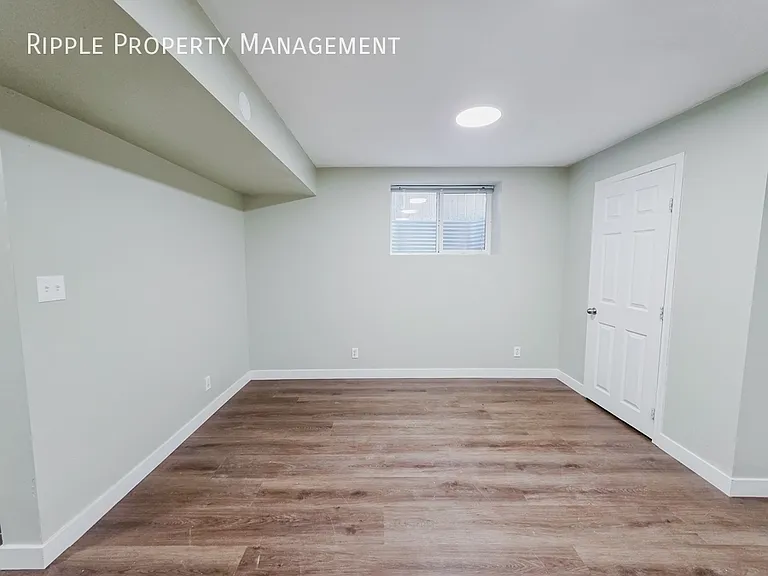 346 Saddlebrook Way NE #LOWER — Photo 6