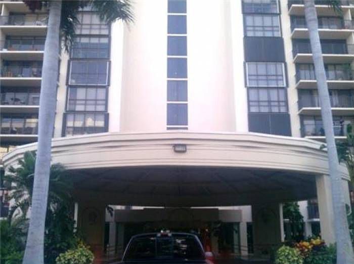 1st image of 1450 S Bayshore Dr APT 412