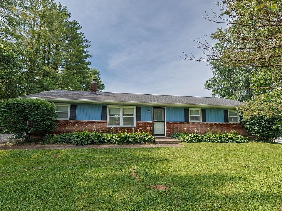 1st image of 2605 W Archer Ln