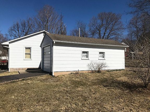 3rd image of 607 Mineral St