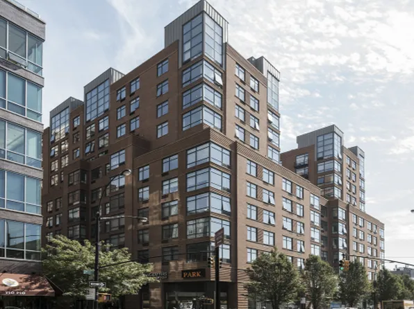 125 Court Street image 6 of 11