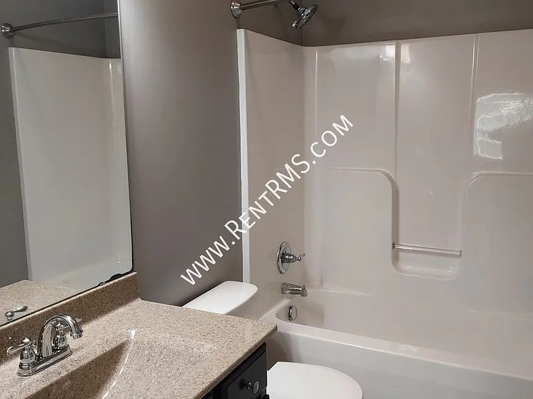4405 SE Gemstone Ln — Photo 20