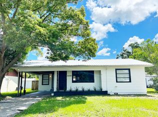 5120 18th St, Zephyrhills, FL 33542