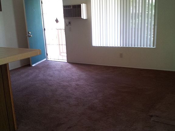 3rd image of 1429 F Ave APT 21
