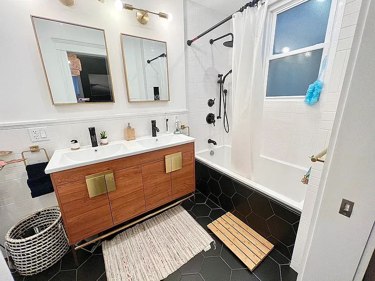 189 Rawson Rd #1 — Photo 5