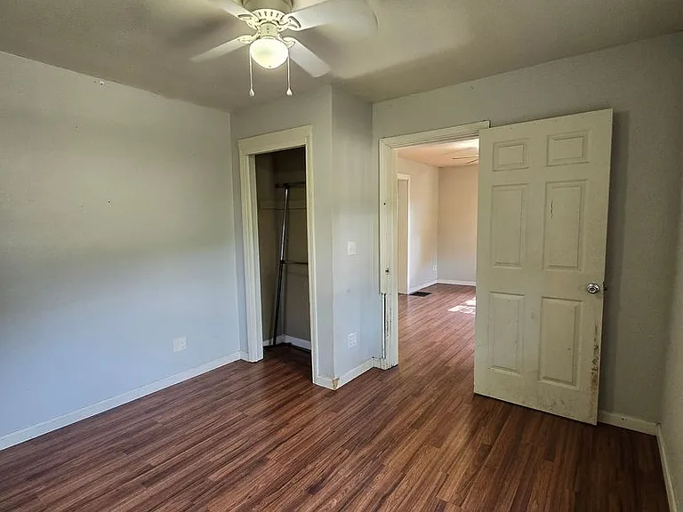 1521 W State St — Photo 5