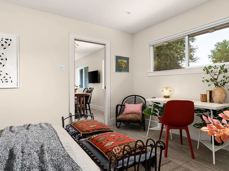 1208 Enfield Rd #204 — Photo 14