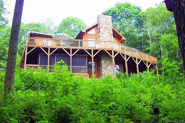 1st image of 660 Trillium Ln