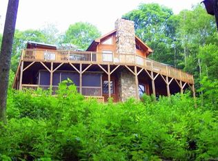 660 Trillium Ln, Mars Hill, NC 28754