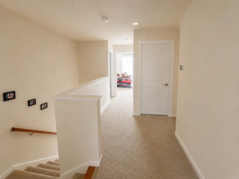 18 Poplar Ln — Photo 12
