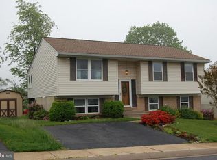 4 Upman Ct, Catonsville, MD 21228