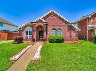 5600 Green Hollow Ln, The Colony, TX 75056