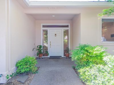 768 Fernwood Dr, Medford, OR, 97504