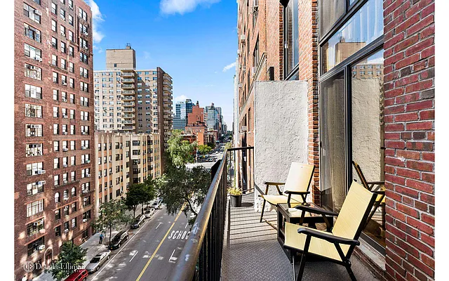 Rented by Douglas Elliman | media 17