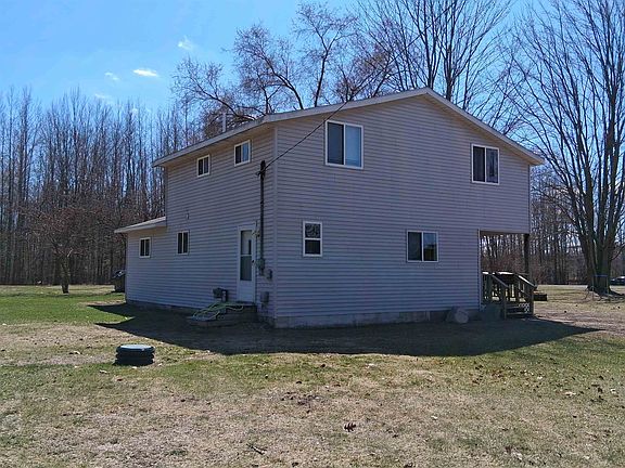 4th image of 3739 Pratt Lake Rd