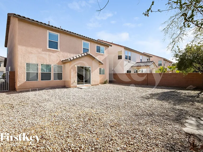 8321 Vickers Canyon St — Photo 15