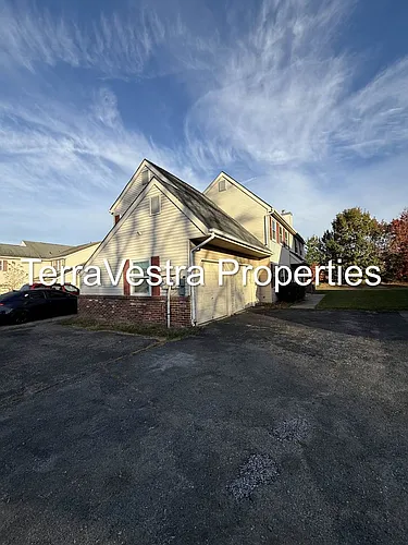 162 Willow Turn Photo 1