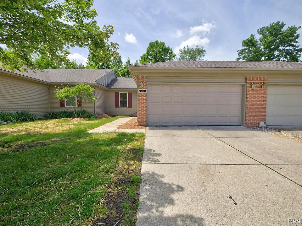 1st image of 3108 Falcon Dr Unit 25