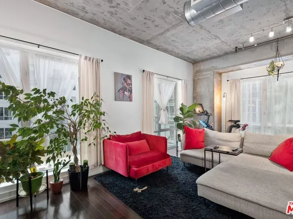 645 W 9th St APT 431, Los Angeles, CA 90015