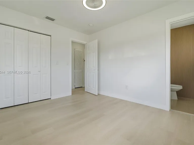 20440 NW 20th Ct — Photo 25
