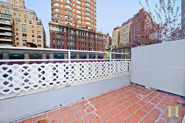 Sold by Halstead Real Estate | media 10