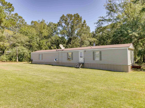 827 Highway 850, Grayson, LA 71435