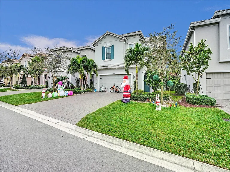 4414 Ficus St — Photo 41