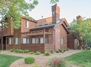 1704 Hemingway Ln, Weldon Spring, MO 63304