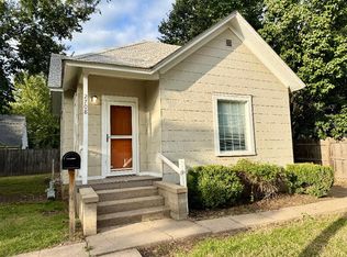 2708 E Gilbert St, Wichita, KS 67211